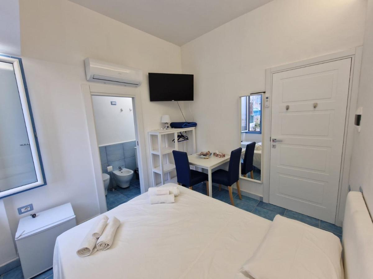 Acquamarine Bed & Breakfast *